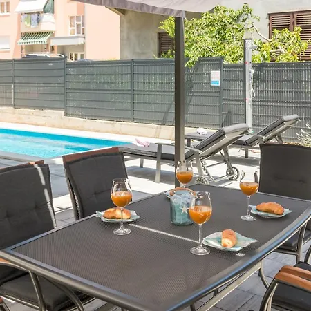 New, Private Heated Swimming Pool, Free Parking, Centar *