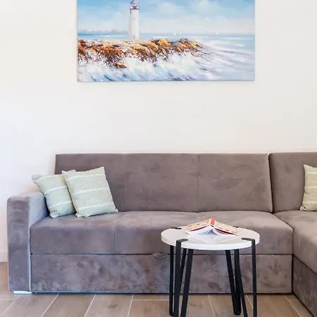 New, Private Heated Swimming Pool, Free Parking, Centar 公寓 特罗吉尔